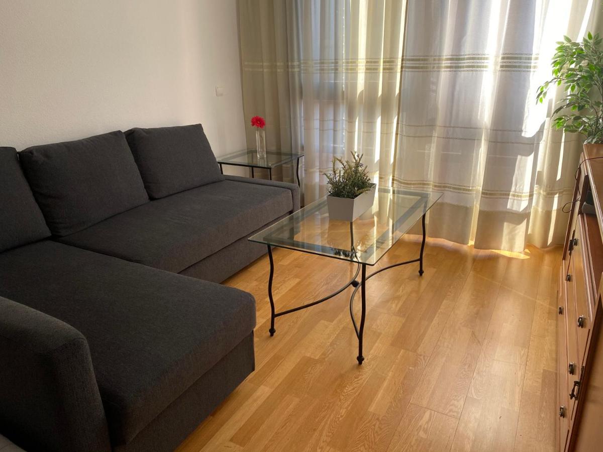 Apartment Madrid Barajas Eksteriør bilde